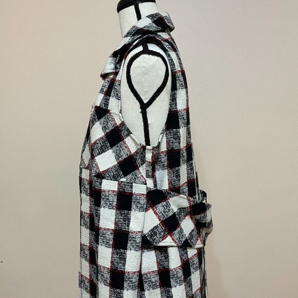 BCBGeneration Plaid Long Blazer Sleeveless Blazer Size Large - Picture 9 of 16